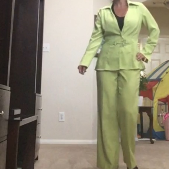 Vintage Connie Howard 6 neon green high waisted pantsuit - Picture 4 of 14